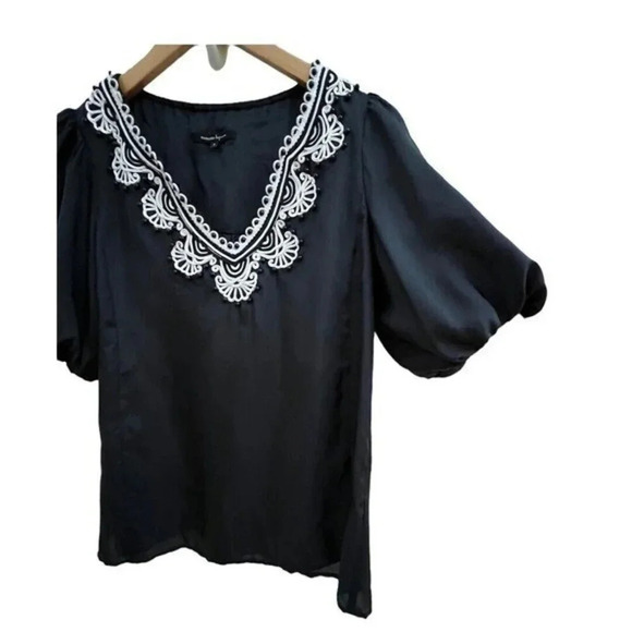Nanette Lepore Silk Blouse‎ Embroidered Beaded V-neck Balloon Sleeves Size 2​​ - Picture 5 of 9